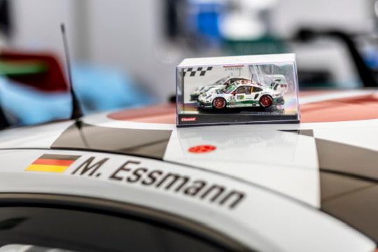 Carrera Digital 132 #54 Porsche 911 RSR CarTech Motorsport Bonk 20032042 | Fan-Paket